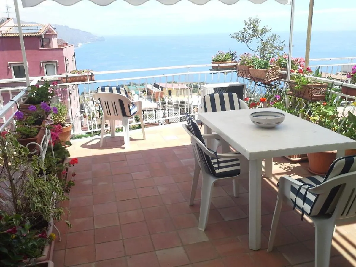 Depandance Casa Andrea Daire Taormina İtalya