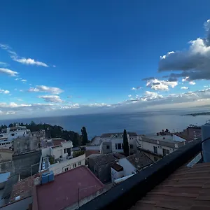 Apartment Dream House, Taormina
